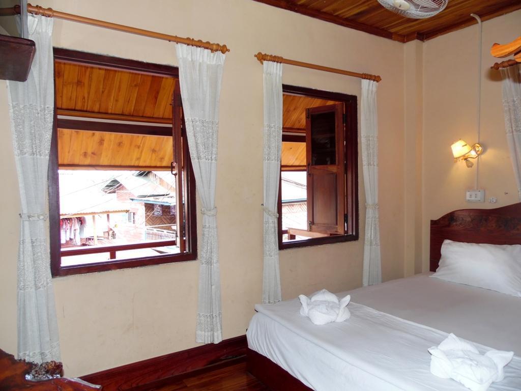 Silikhane Guesthouse 琅勃拉邦 外观 照片