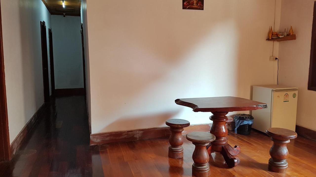 Silikhane Guesthouse 琅勃拉邦 外观 照片