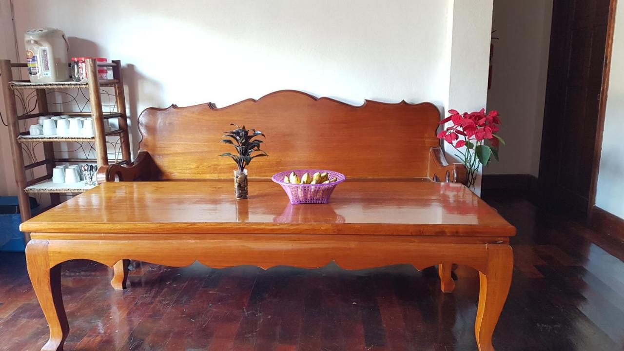 Silikhane Guesthouse 琅勃拉邦 外观 照片